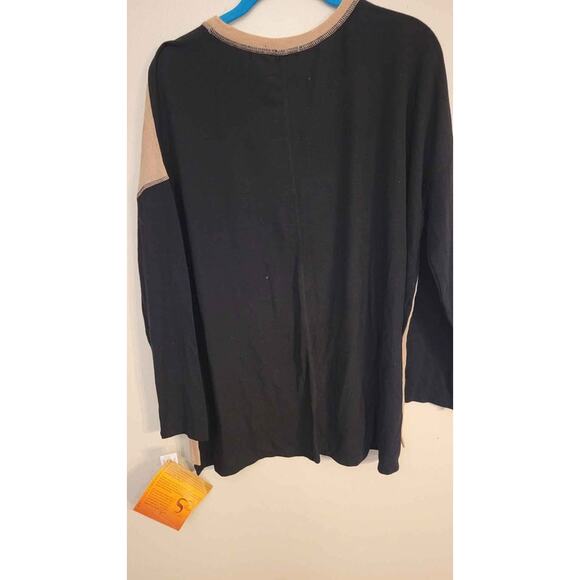 Serena Williams XL signature statement Sweater - Picture 3 of 5